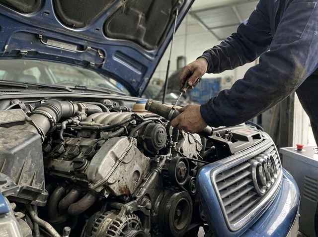 Más rendimiento y menos consumo: descarbonización de motor en Ourense - Imagen 1